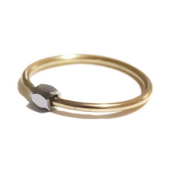 Two toned gold band ring w/silver nugget ring - Picture 2 of 7